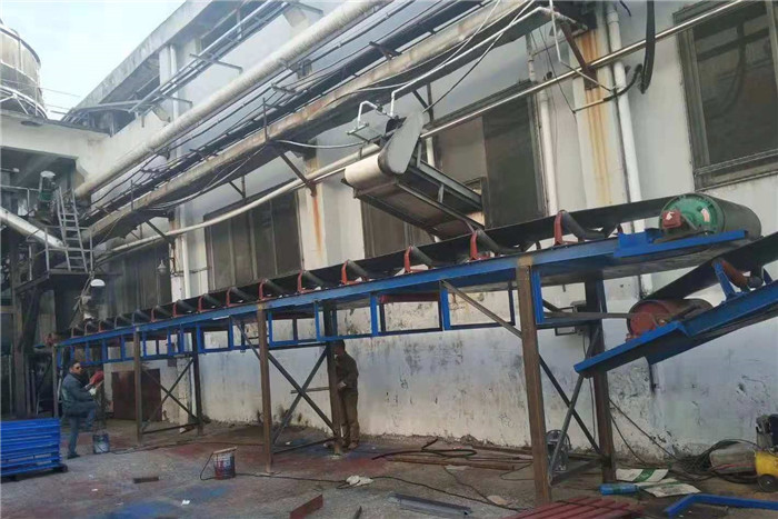 1557732098725967.jpg 齒輪減速機加電機