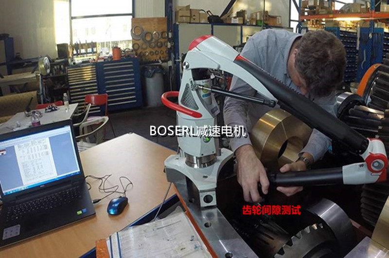 1665133835373277.jpg 齒輪減速機加電機